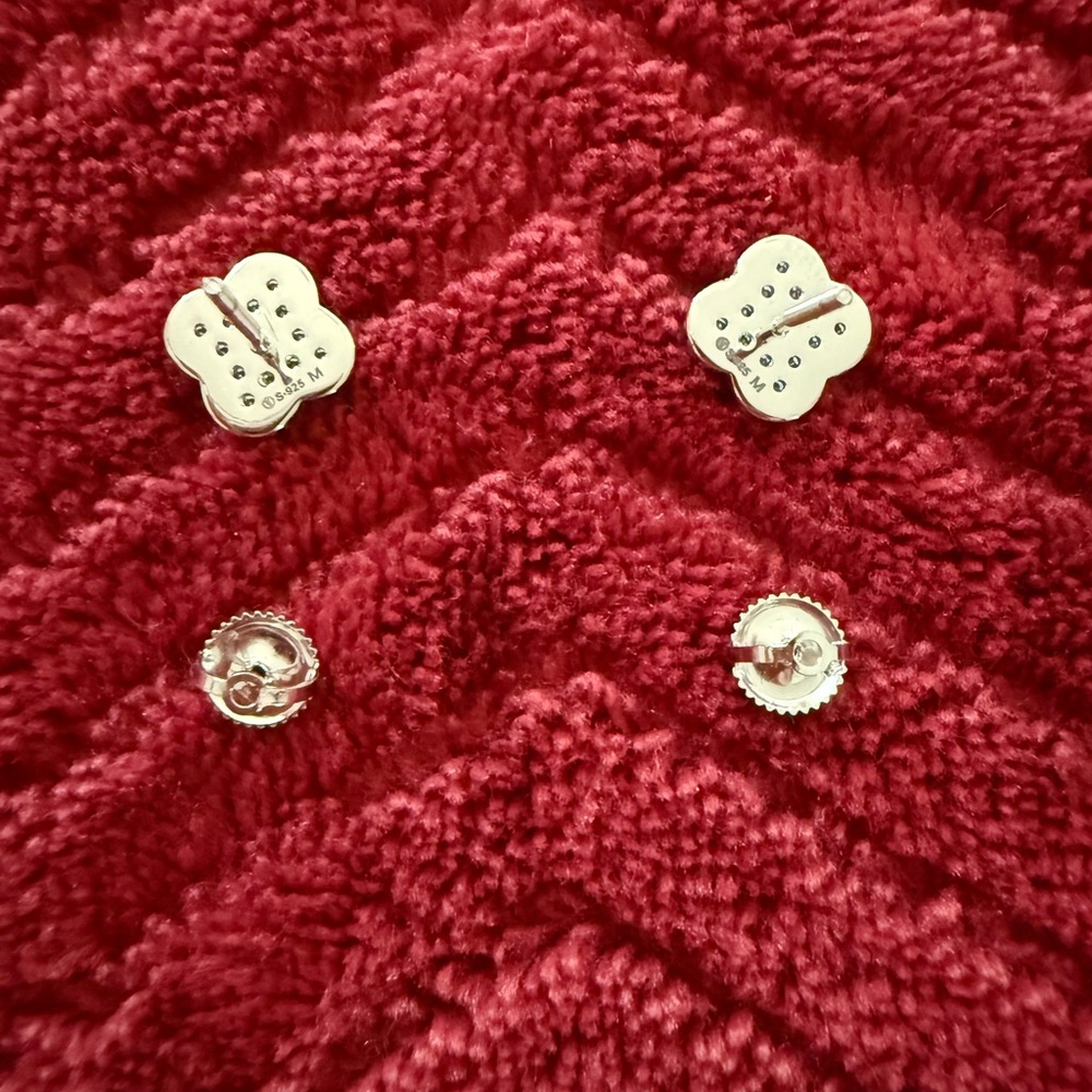 Moissanite Clover Earrings NEW in Sterling Silver with Box - Picture 3 of 6